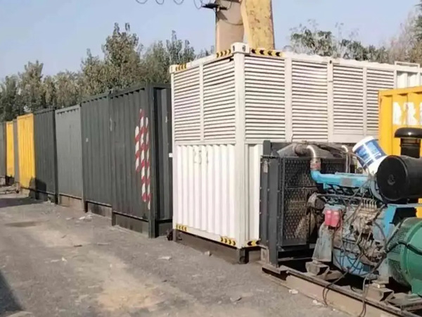 涟源200KW柴油发电机机组每小时油耗是多少?